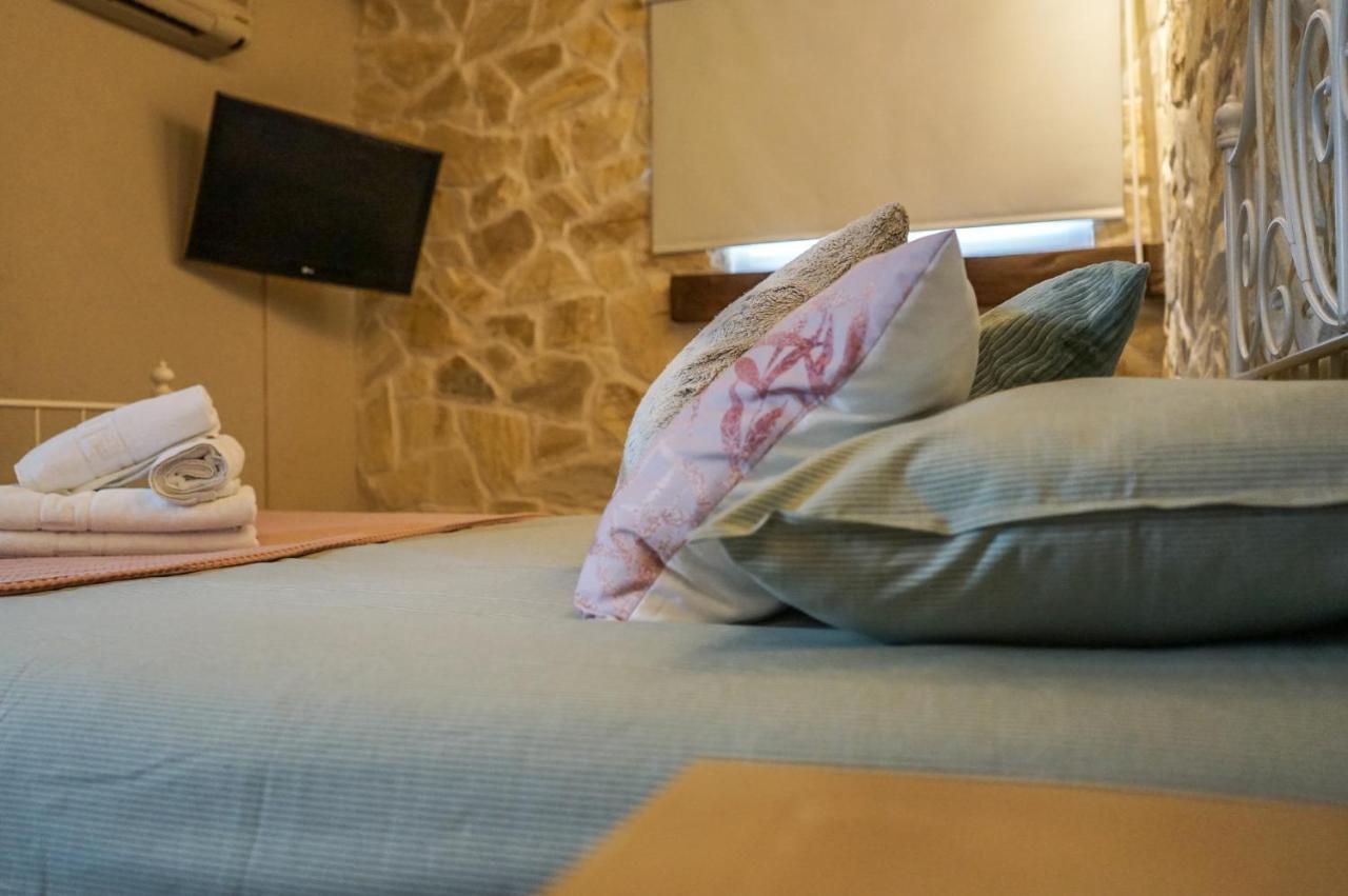 Hotel Posada De Las Cuevas 阿尔科斯-德拉弗龙特拉 外观 照片
